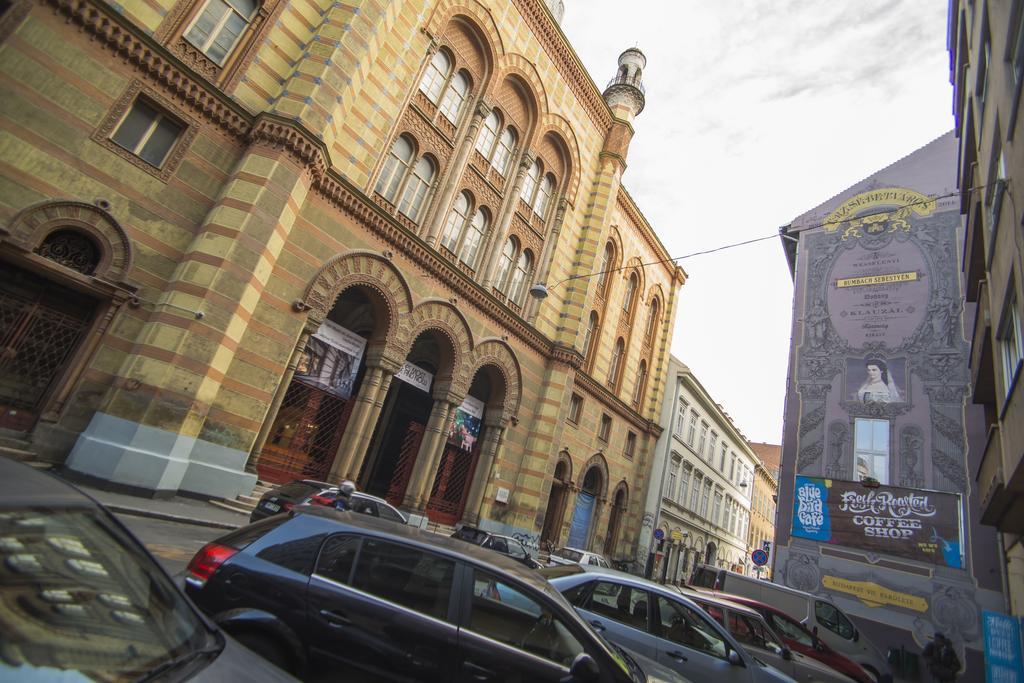 Rumbach Holiday Budapest Zimmer foto