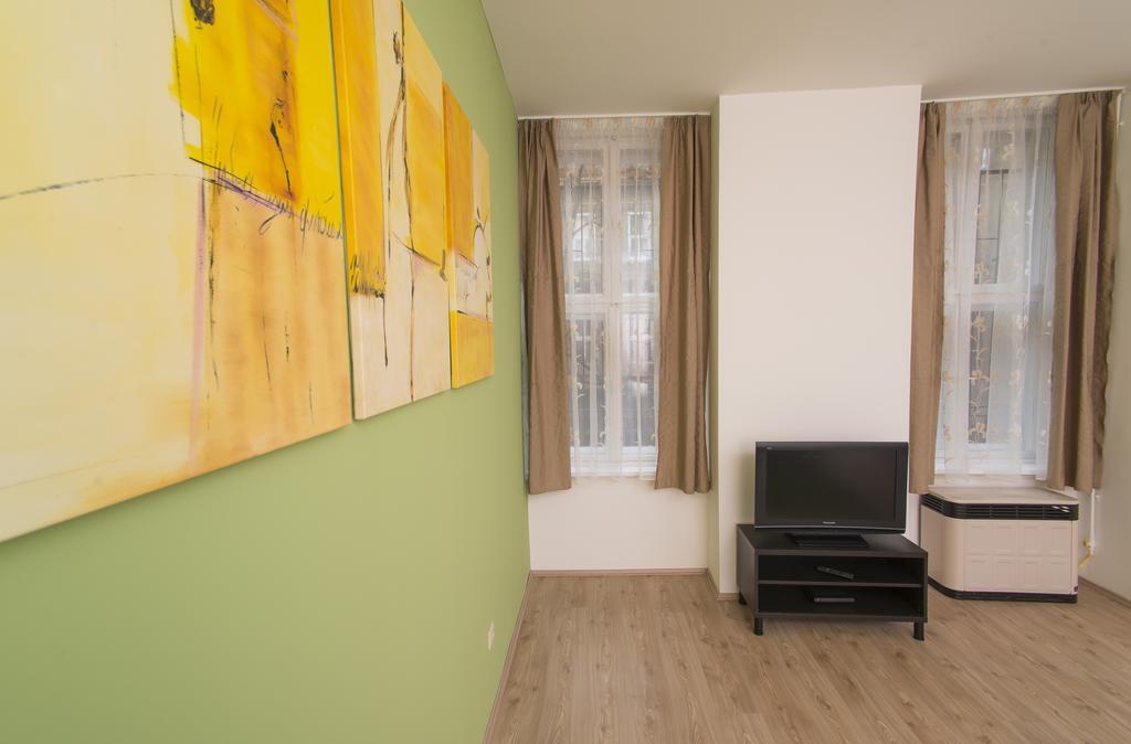 Rumbach Holiday Budapest Zimmer foto